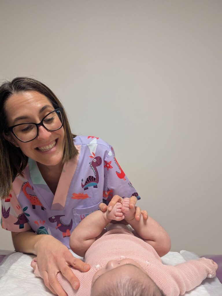 Sesión de fisioterapia pediátrica en Centro Micos (3)