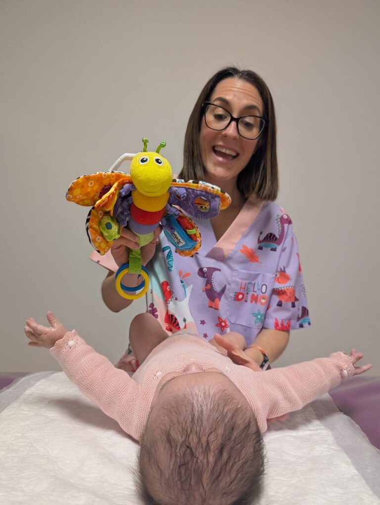 Sesión de fisioterapia pediátrica en Centro Micos (5)