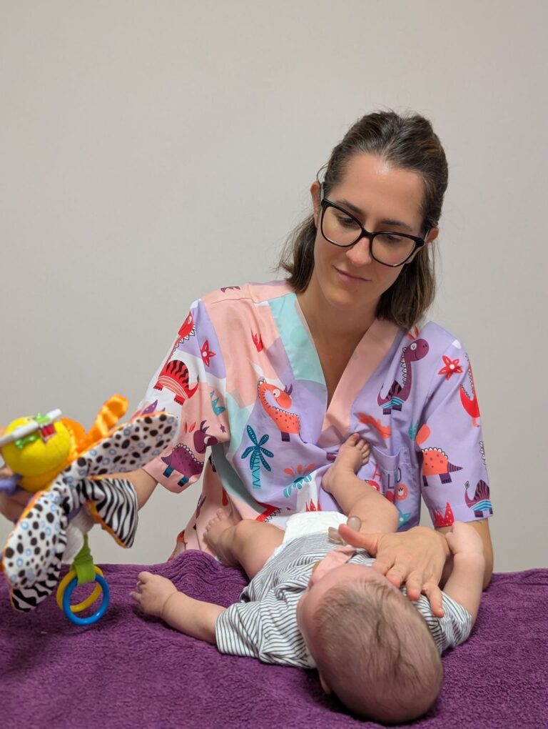 Sesión de fisioterapia pediátrica en Centro Micos (20)